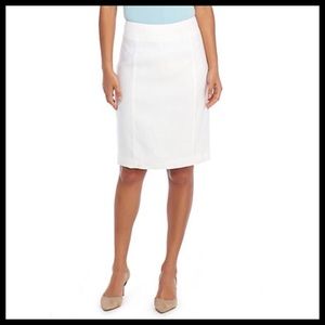 The Limited White Linen Skirt Size 8